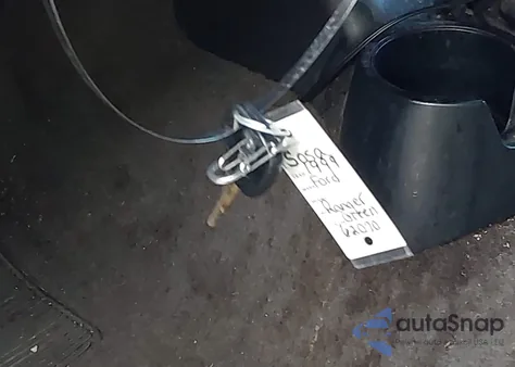 1999 Ford Ranger Xlt from USA, damaged, VIN 1FTYR14X4XTA61074